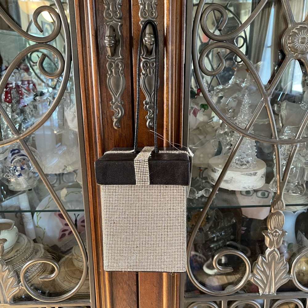 Present Purse